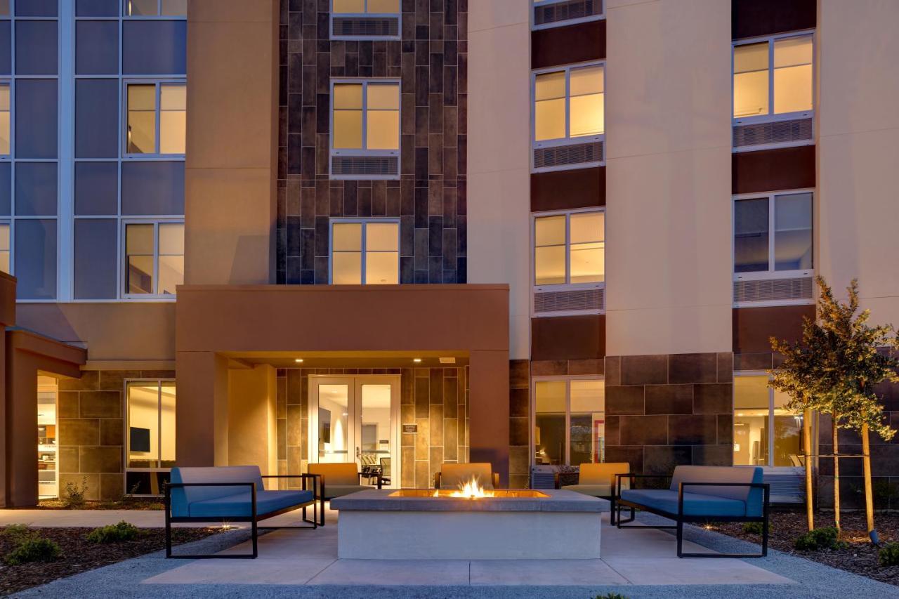 Home2 Suites By Hilton Петалума Екстериор снимка